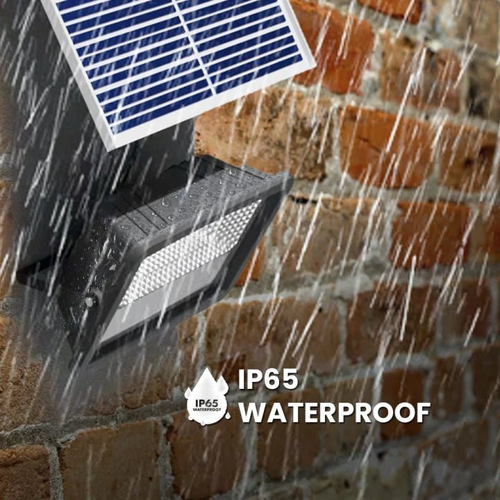 NovusTech 30W Solar Flood Light – Remote Control - Image 3
